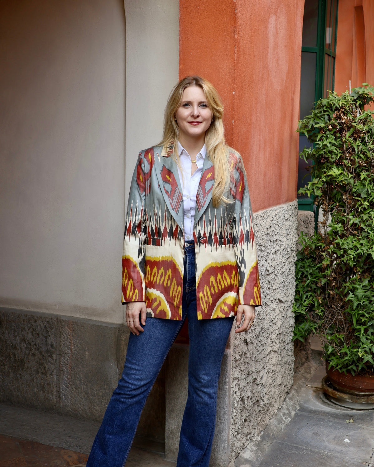 Come indossare un blazer: idee outfit e consigli per valorizzare ogni look