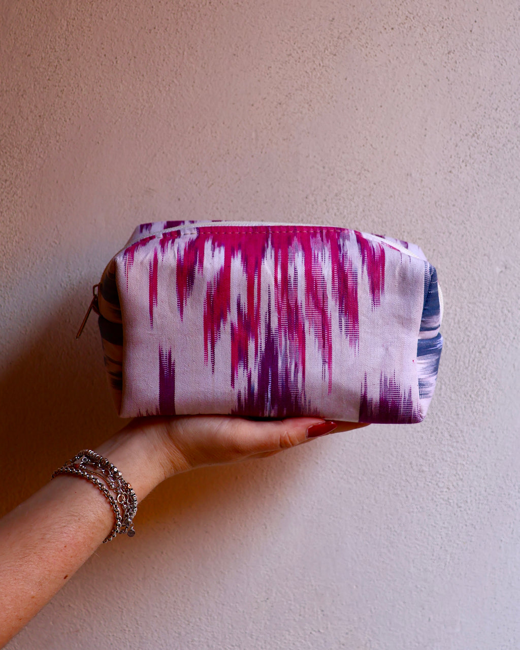 beauty case in cotone ikat artigianale