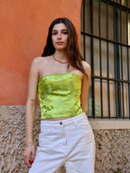 corsetto artigianale che unisce tradizione e design italiano