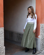 Wadi Rum long skirt in linen and hand-embroidered