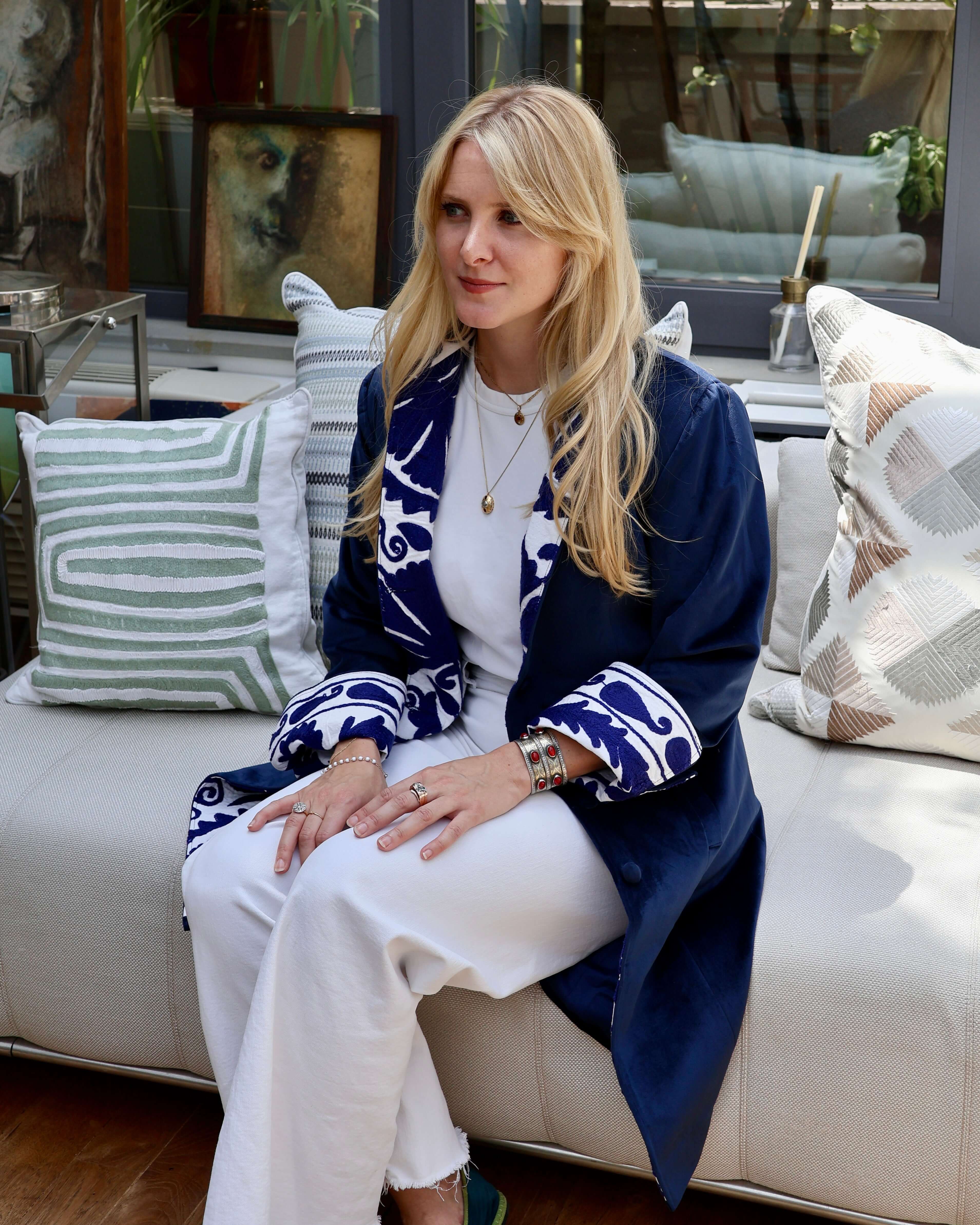 cappotto Jaipur ricamo suzani blu fatto a mano india anirav brand